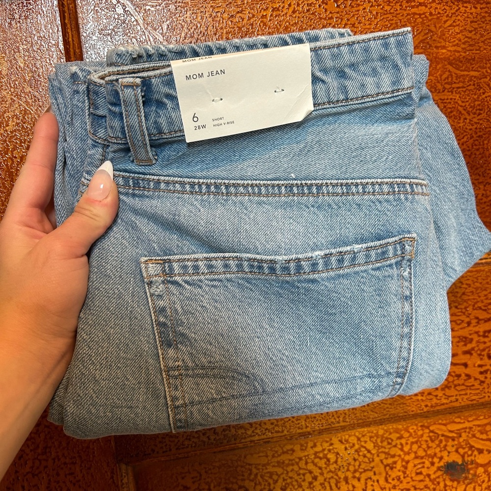 AE women’s jeans